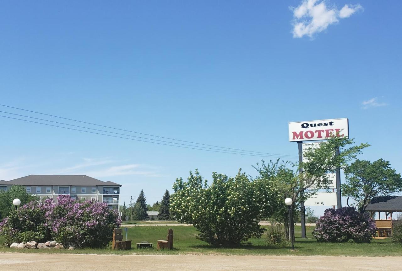 Quest Motel Whitewood Экстерьер фото