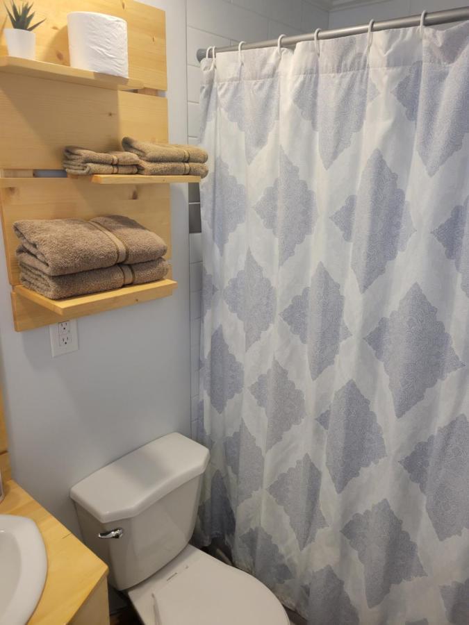 Quest Motel Whitewood Экстерьер фото