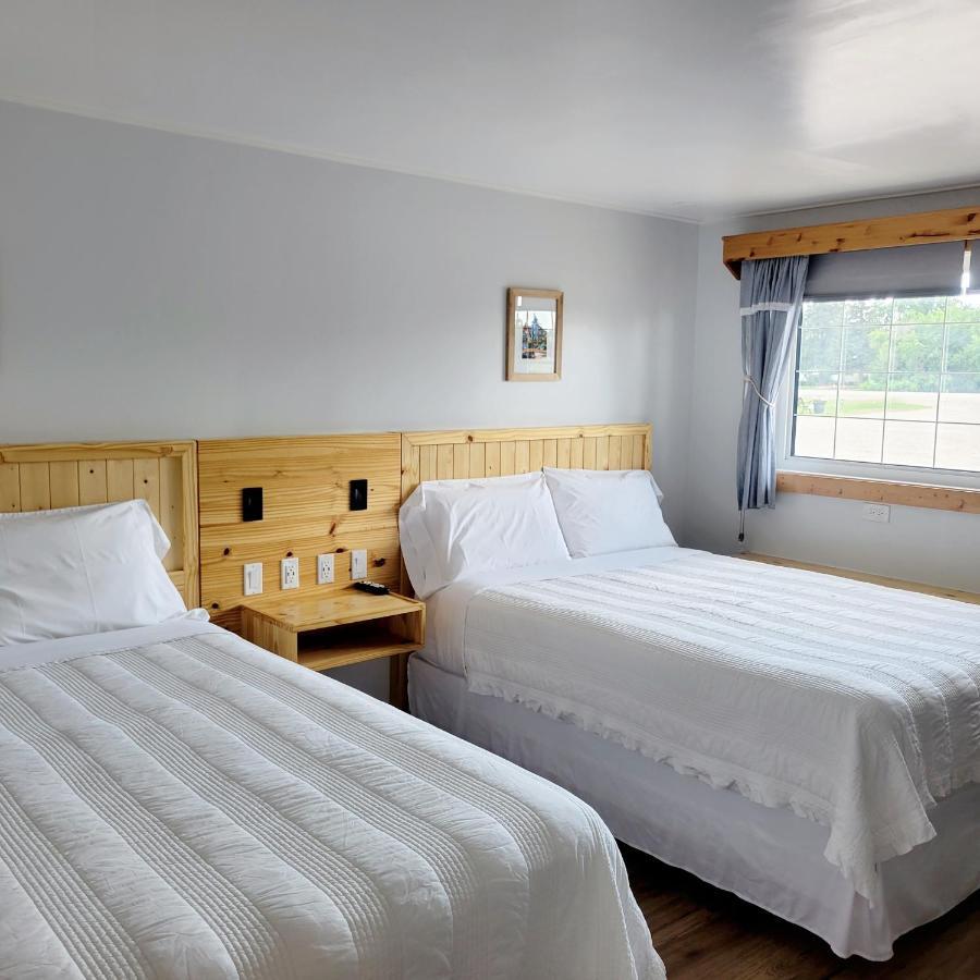 Quest Motel Whitewood Номер фото
