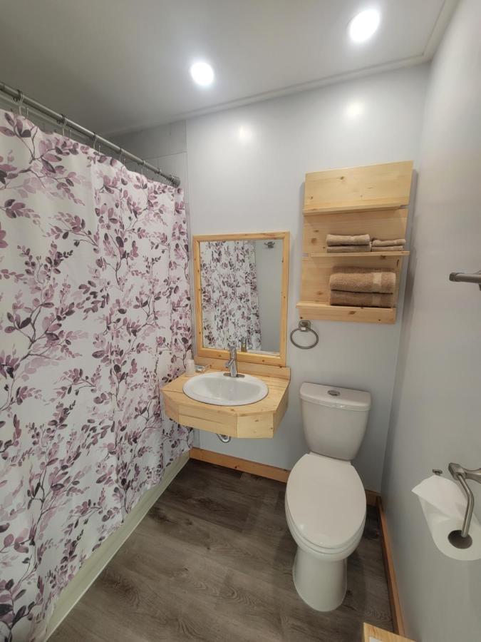 Quest Motel Whitewood Номер фото