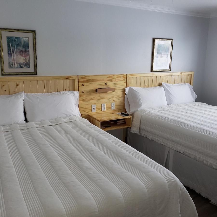 Quest Motel Whitewood Экстерьер фото